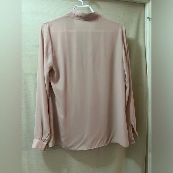 ⚫️ BOGO Violet and Claire women’s blush pink blouse size small - Picture 7 of 8